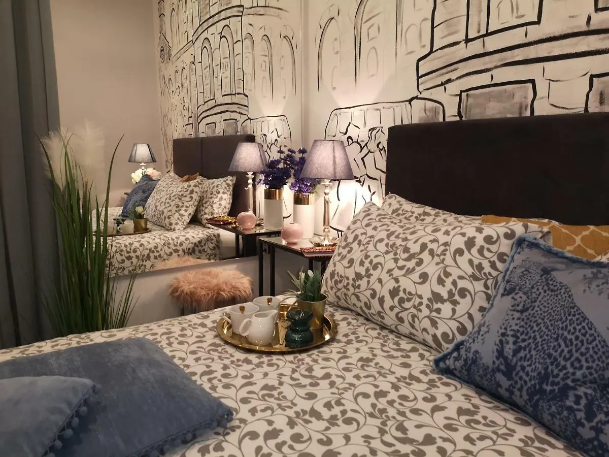 Arena Design Apartments With Free Private Parking And With A Terrace 0*, Pula